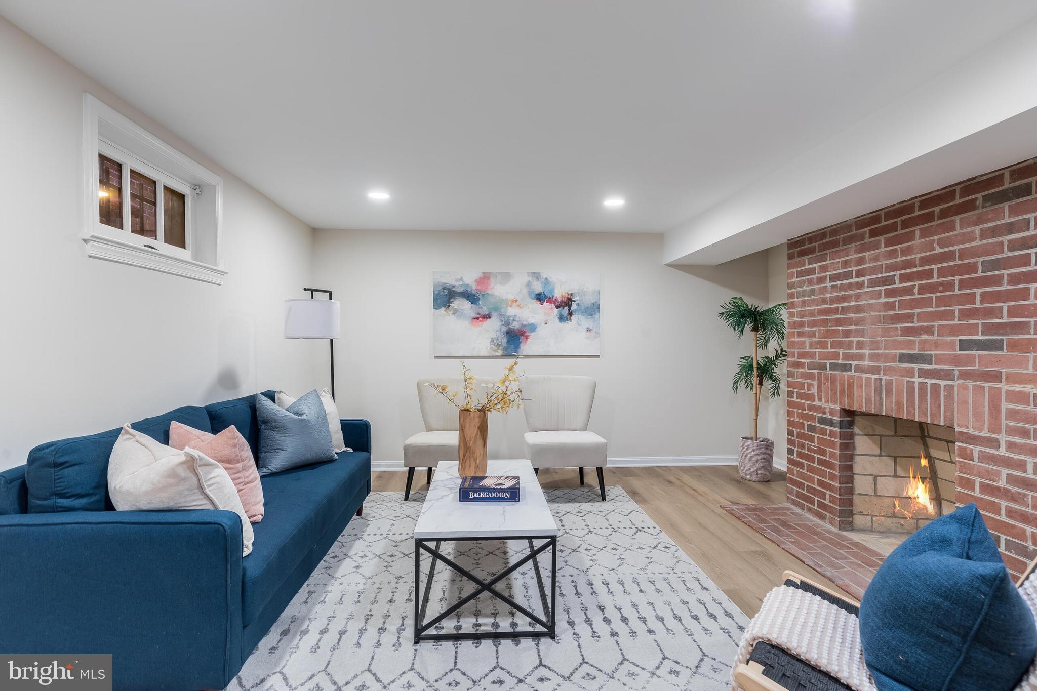 428 S FAIRFAX STREET