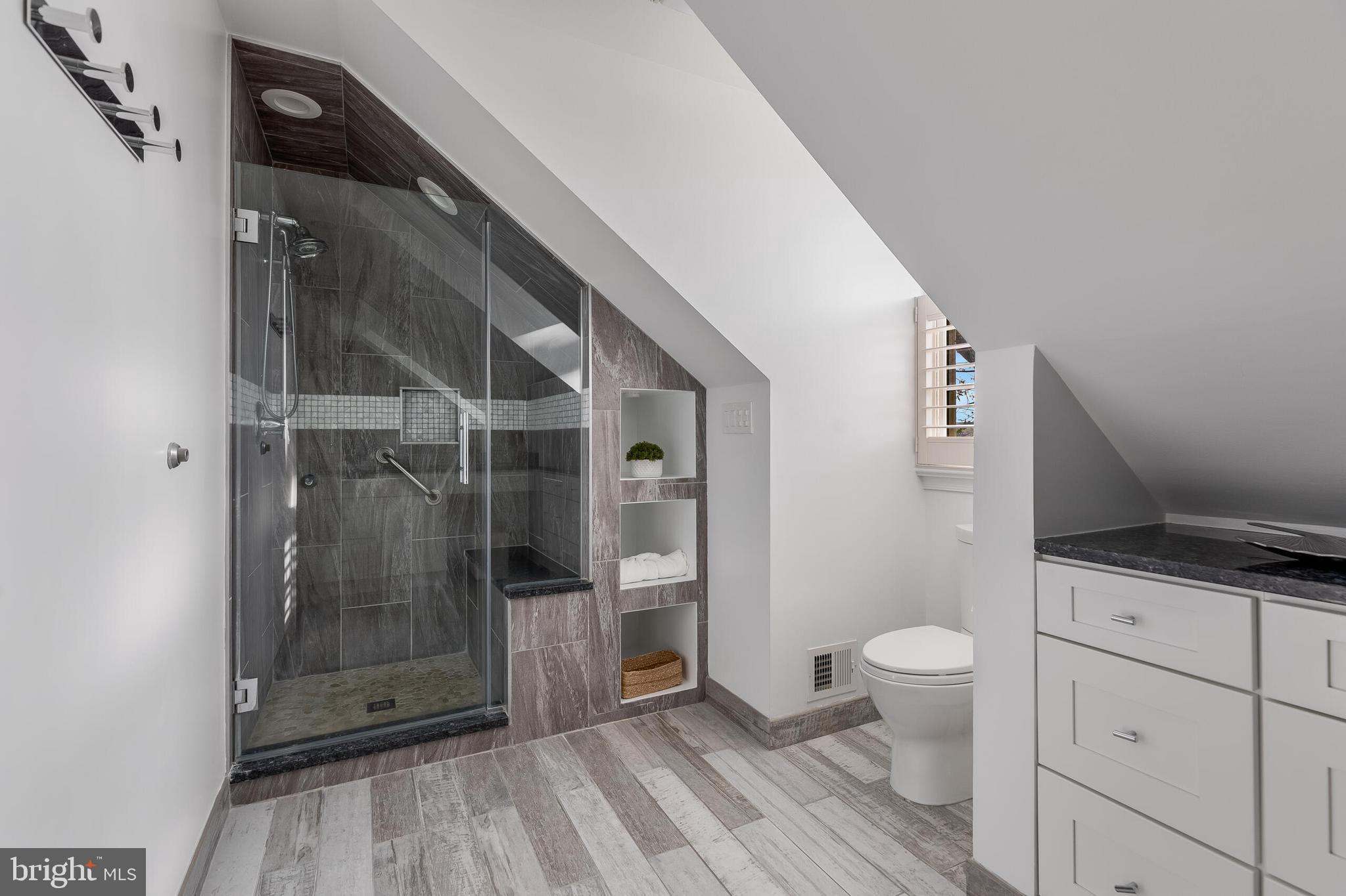 428 S FAIRFAX STREET