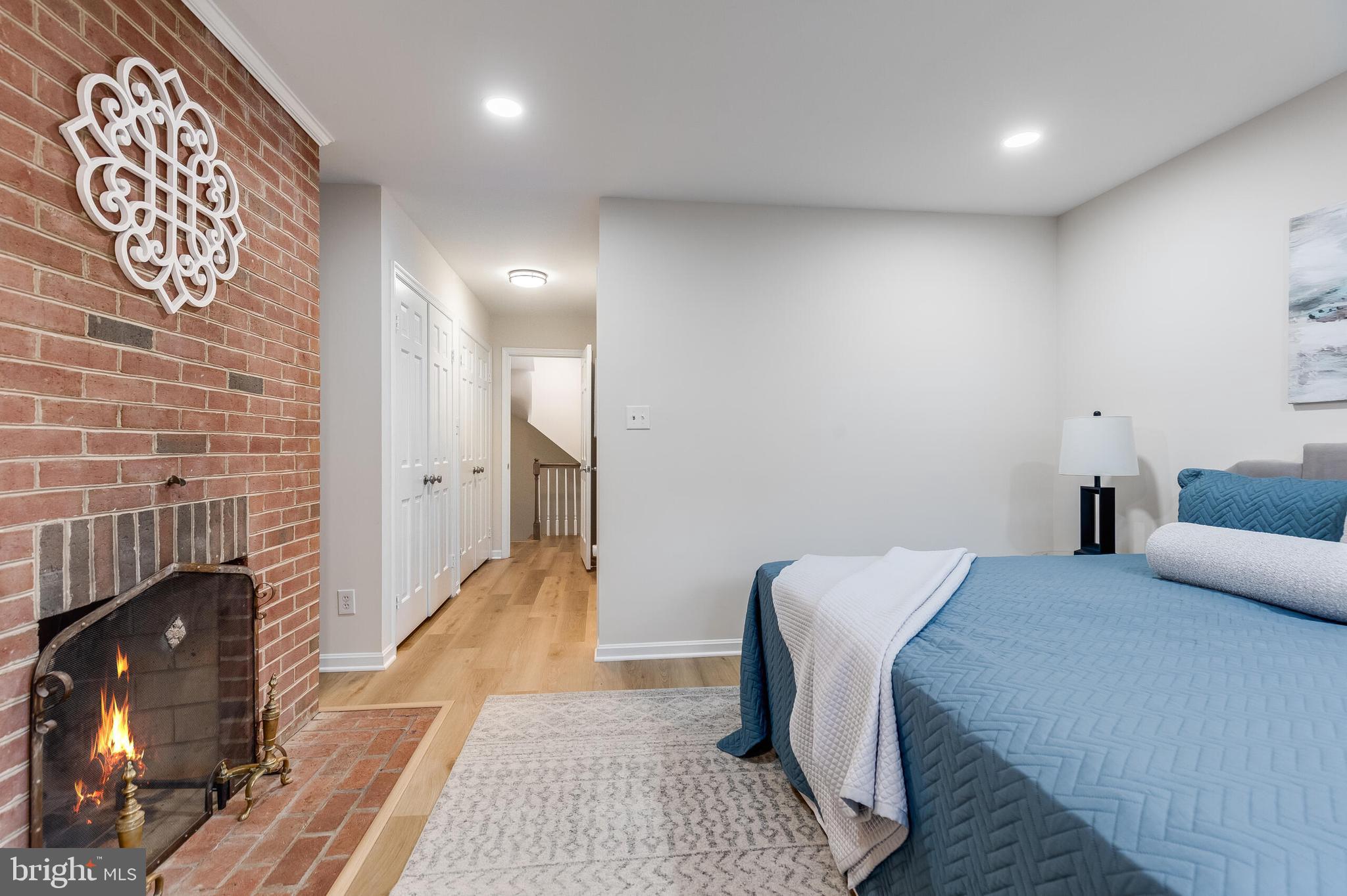 428 S FAIRFAX STREET