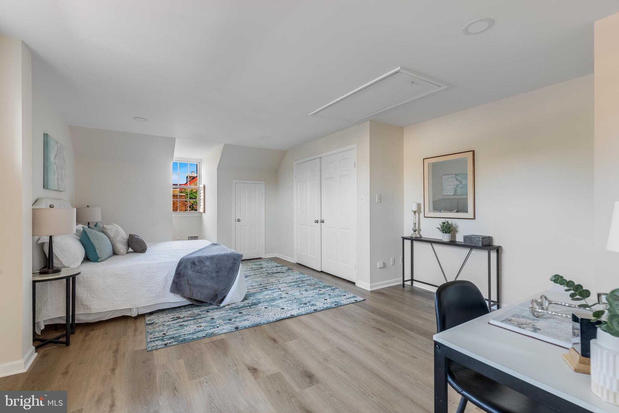 428 S FAIRFAX STREET