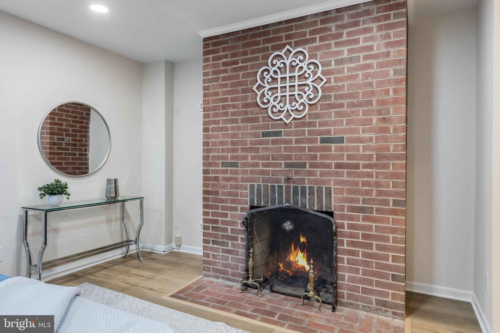 428 S FAIRFAX STREET