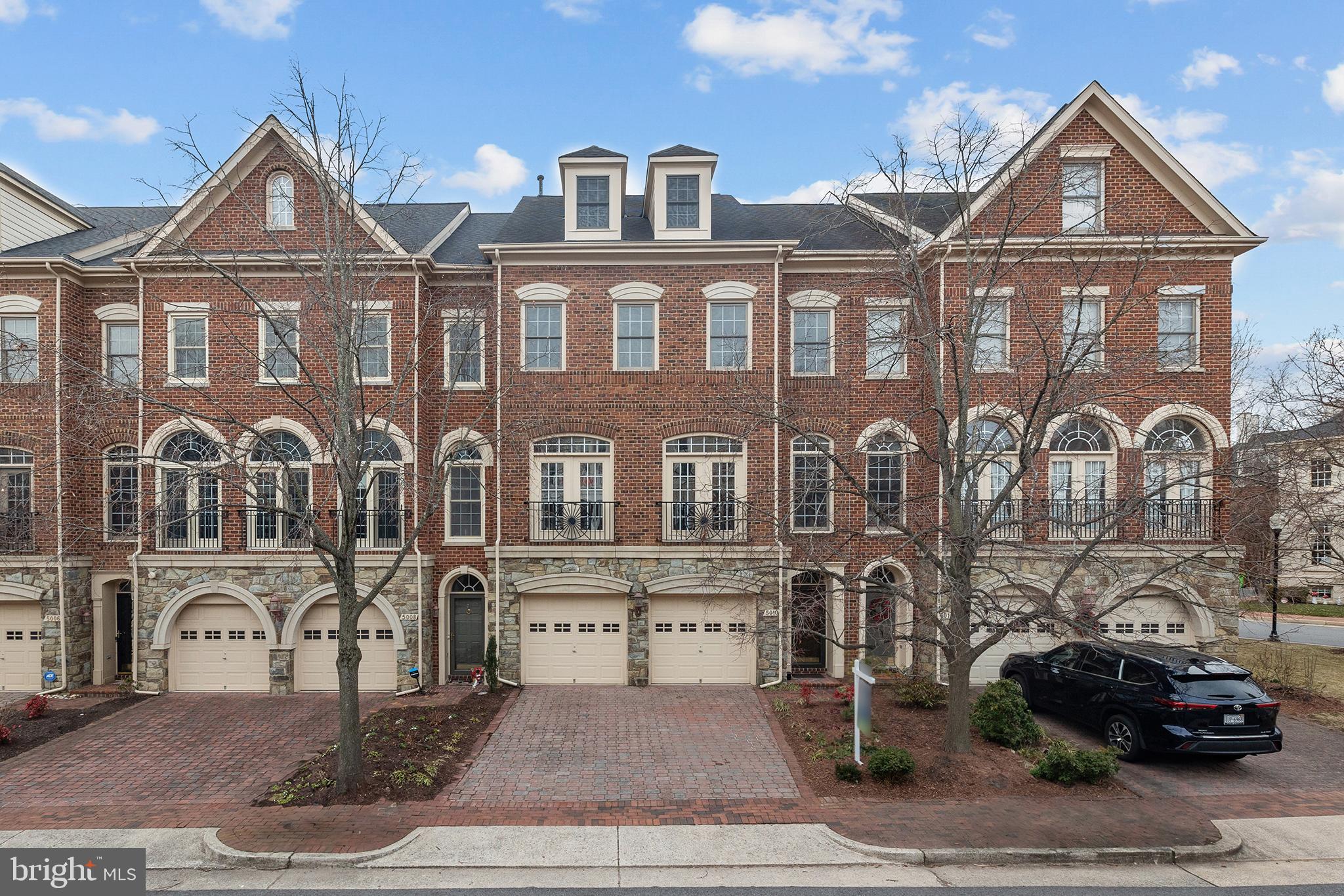 5010 JOHN TICER DRIVE