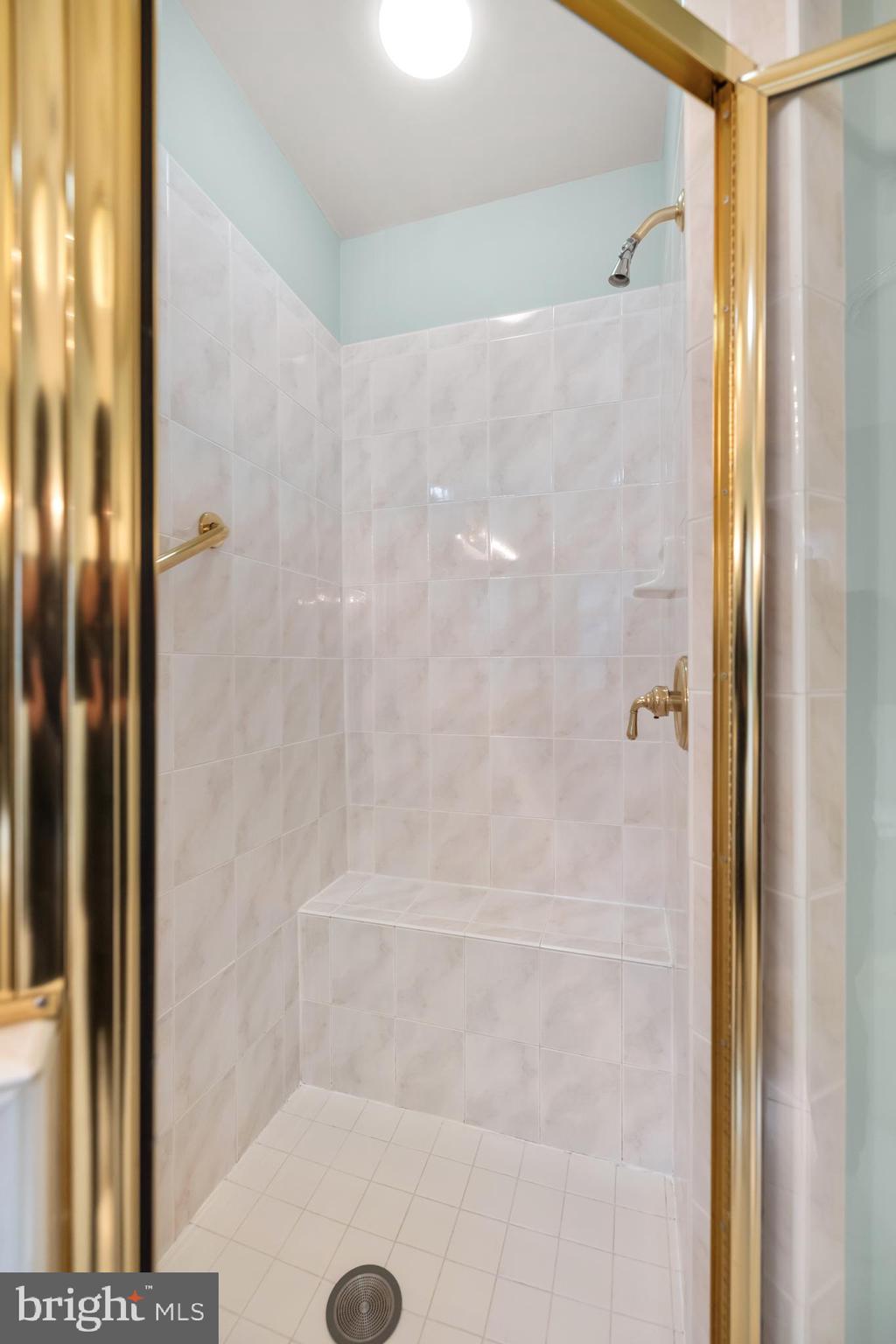 5010 JOHN TICER DRIVE