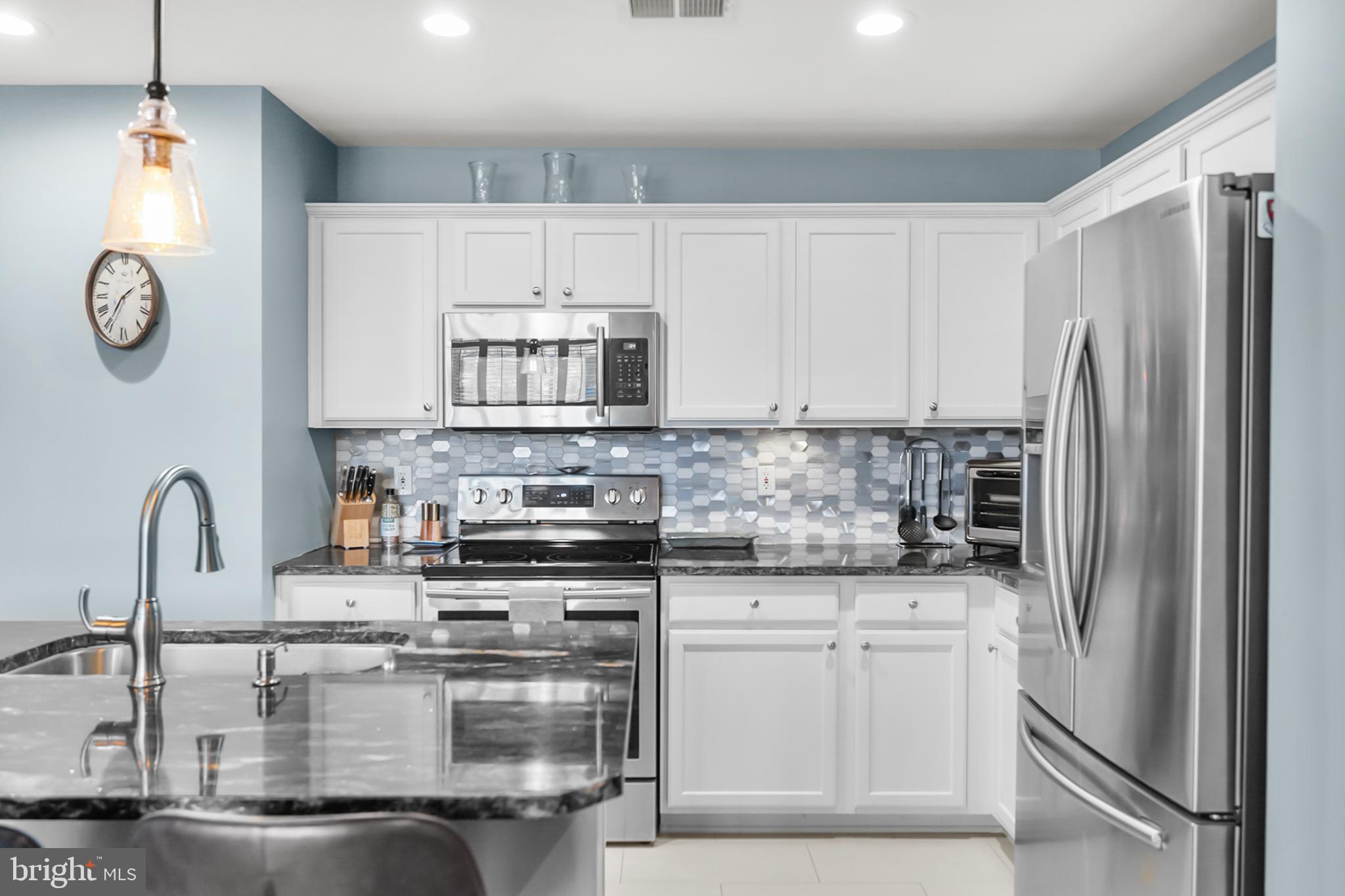 517 CAMERON STATION BOULEVARD