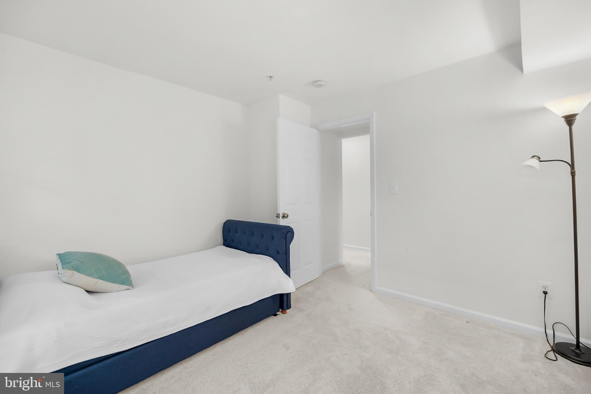 517 CAMERON STATION BOULEVARD