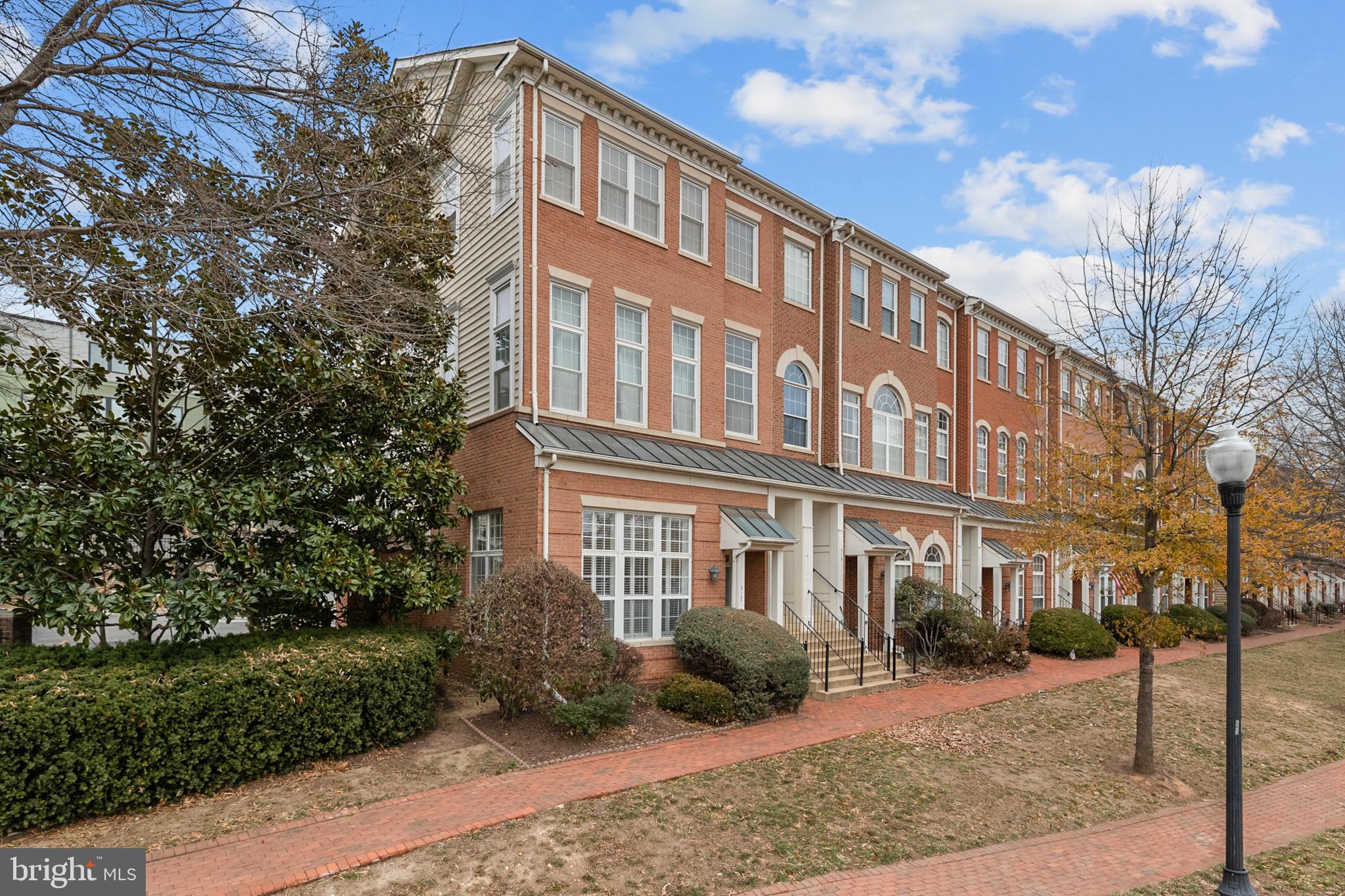 517 CAMERON STATION BOULEVARD