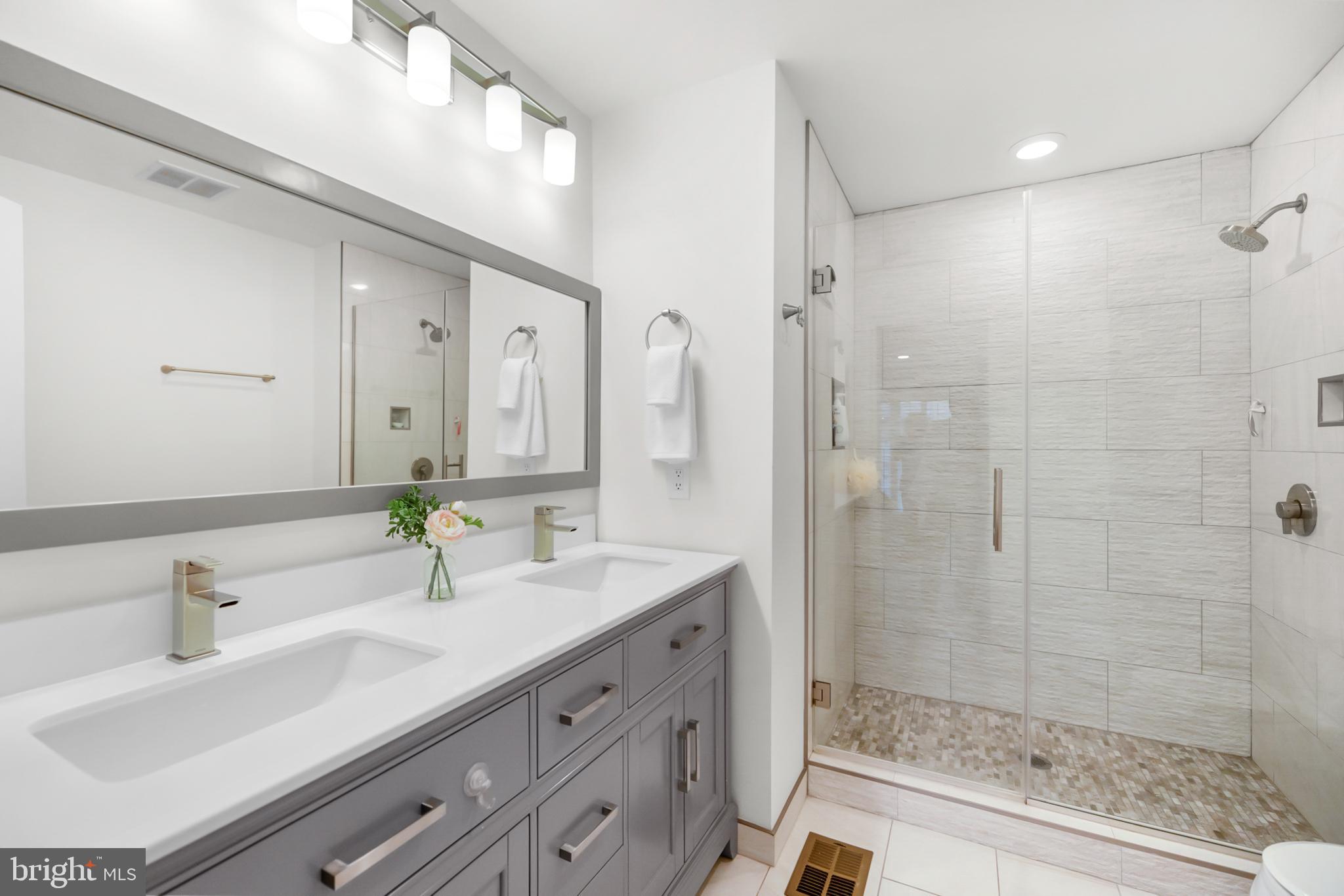 517 CAMERON STATION BOULEVARD