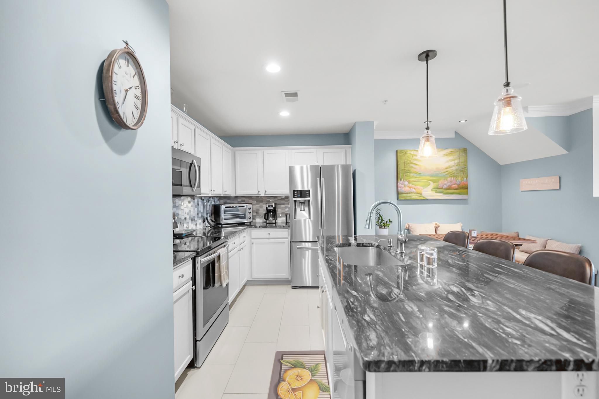 517 CAMERON STATION BOULEVARD