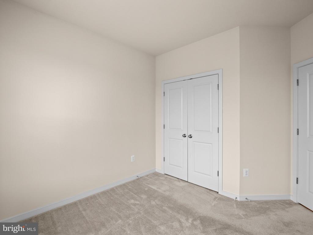 918 PETE JONES WAY