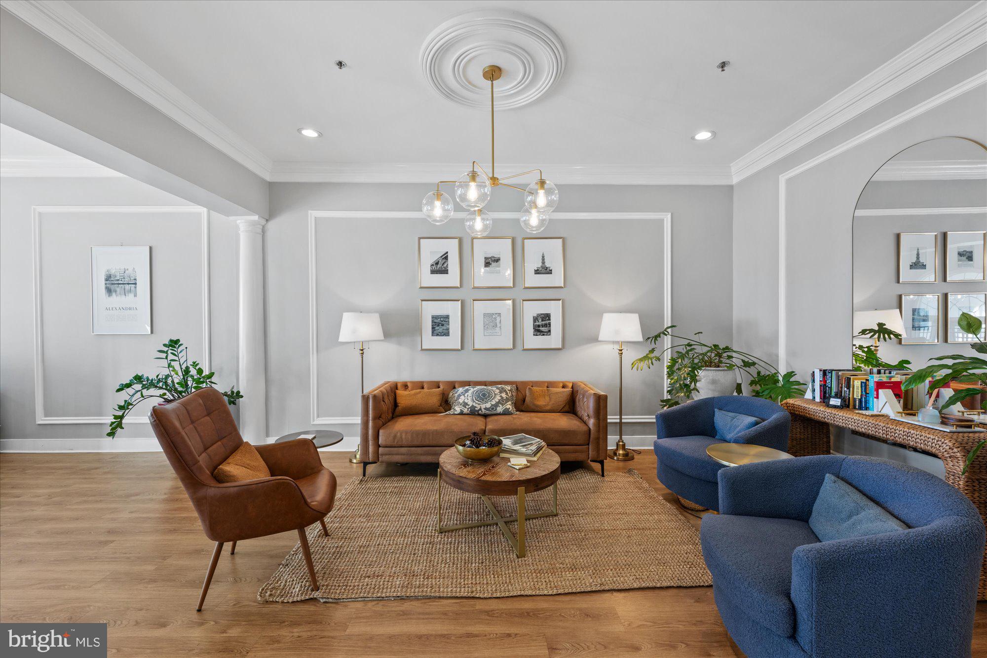 171 SOMERVELLE STREET 211