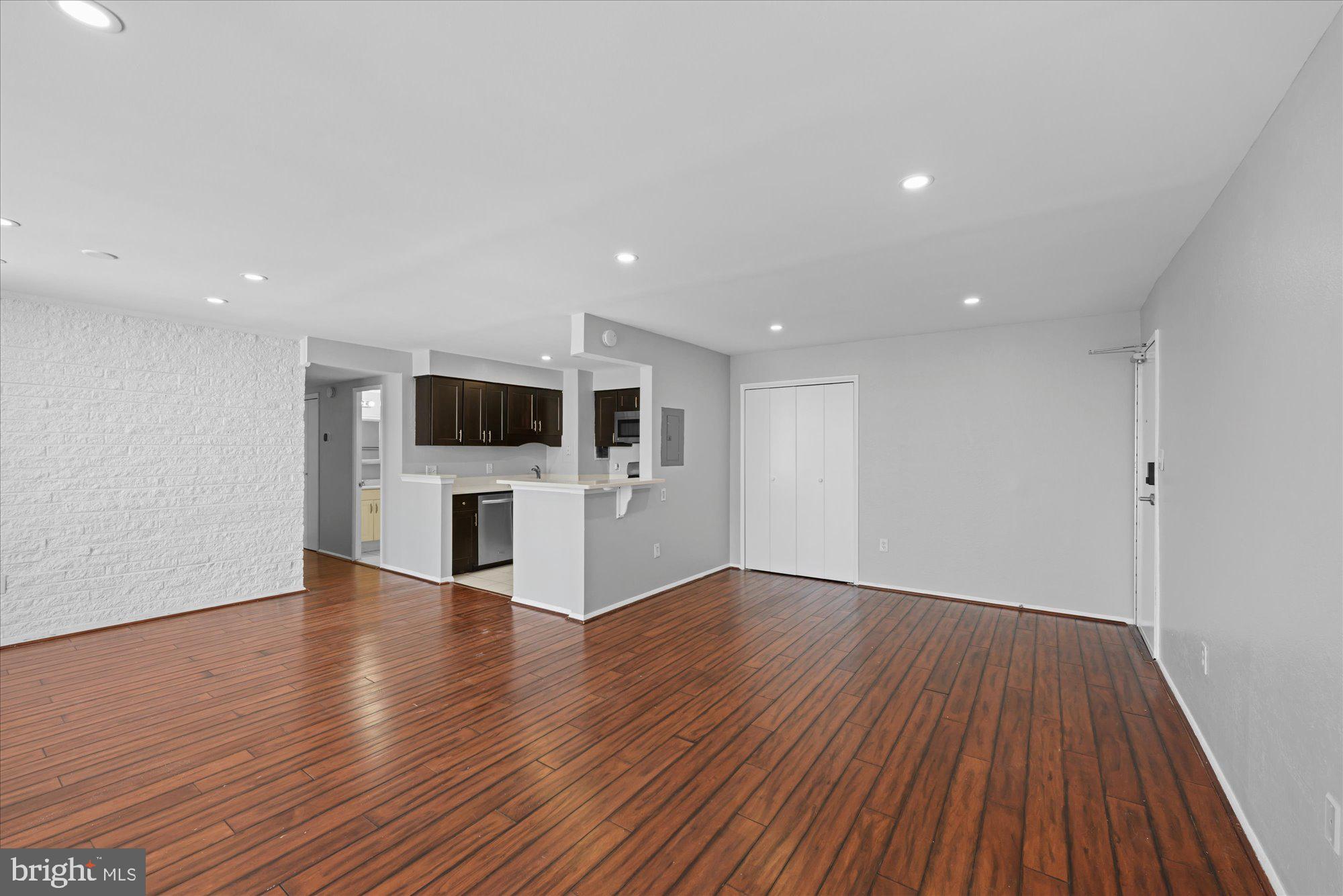 4 S VAN DORN STREET 204