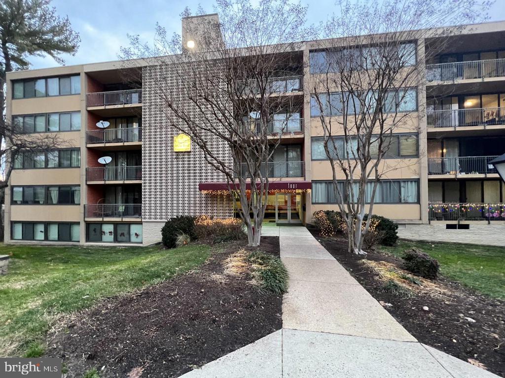 4 S VAN DORN STREET 204