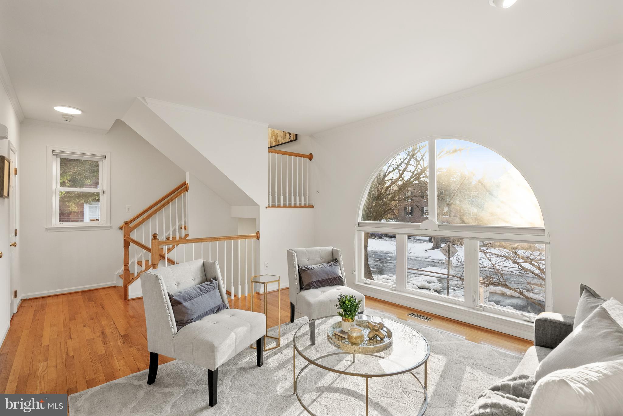 415 COMMONWEALTH AVENUE