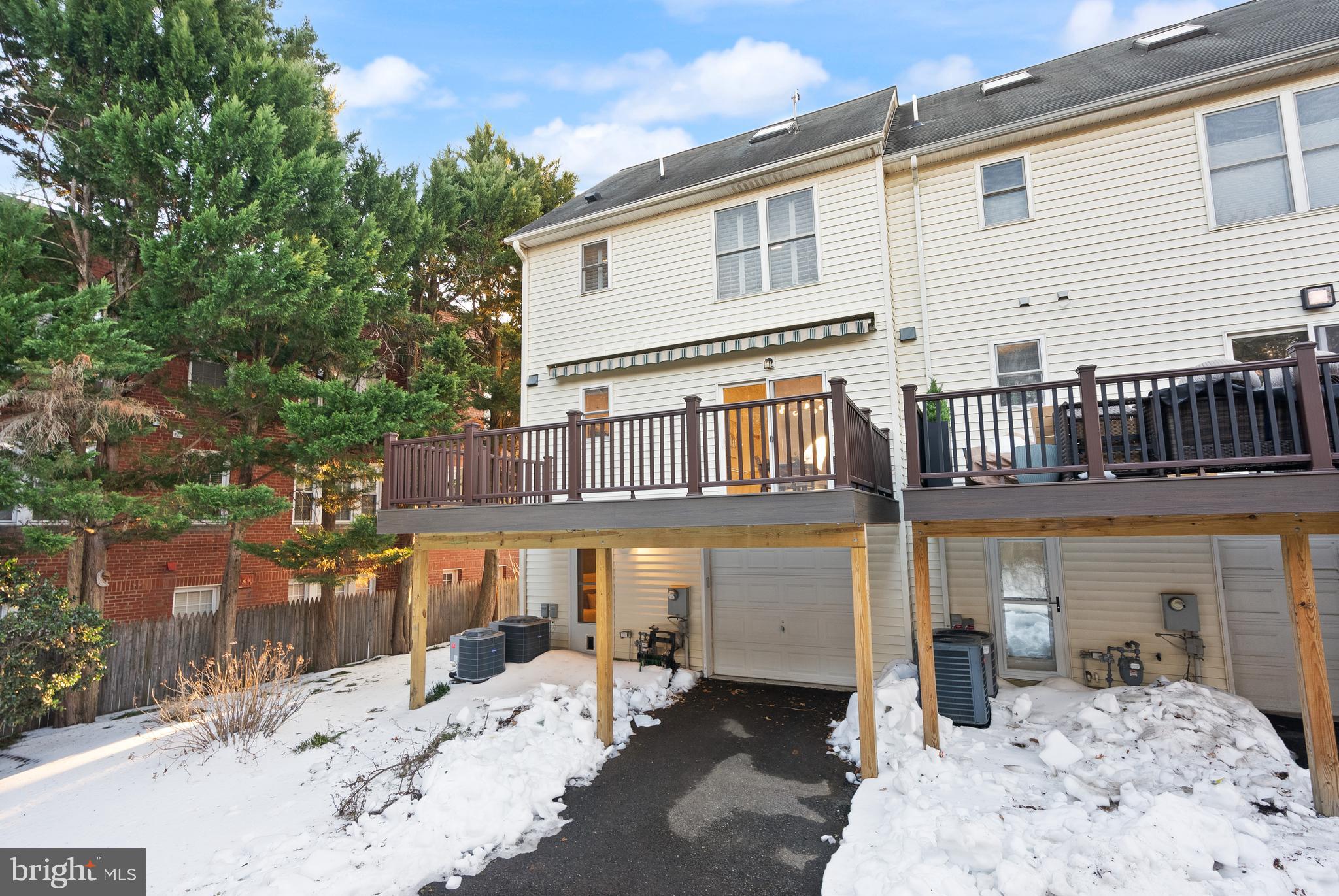 415 COMMONWEALTH AVENUE