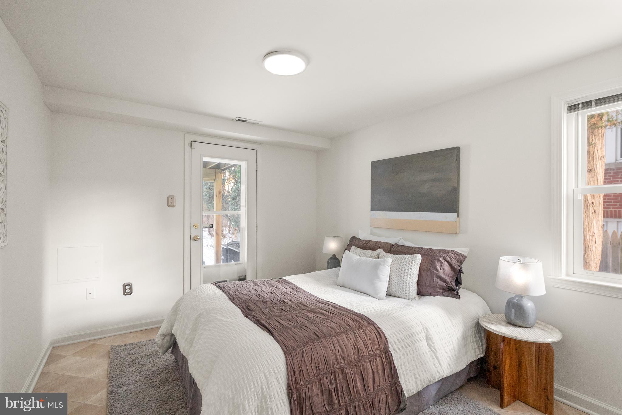 415 COMMONWEALTH AVENUE