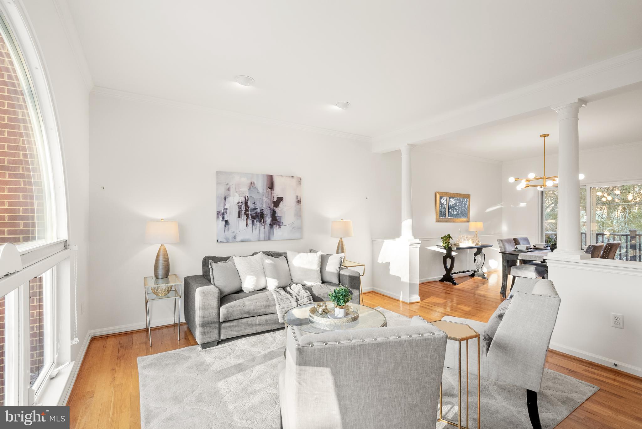 415 COMMONWEALTH AVENUE