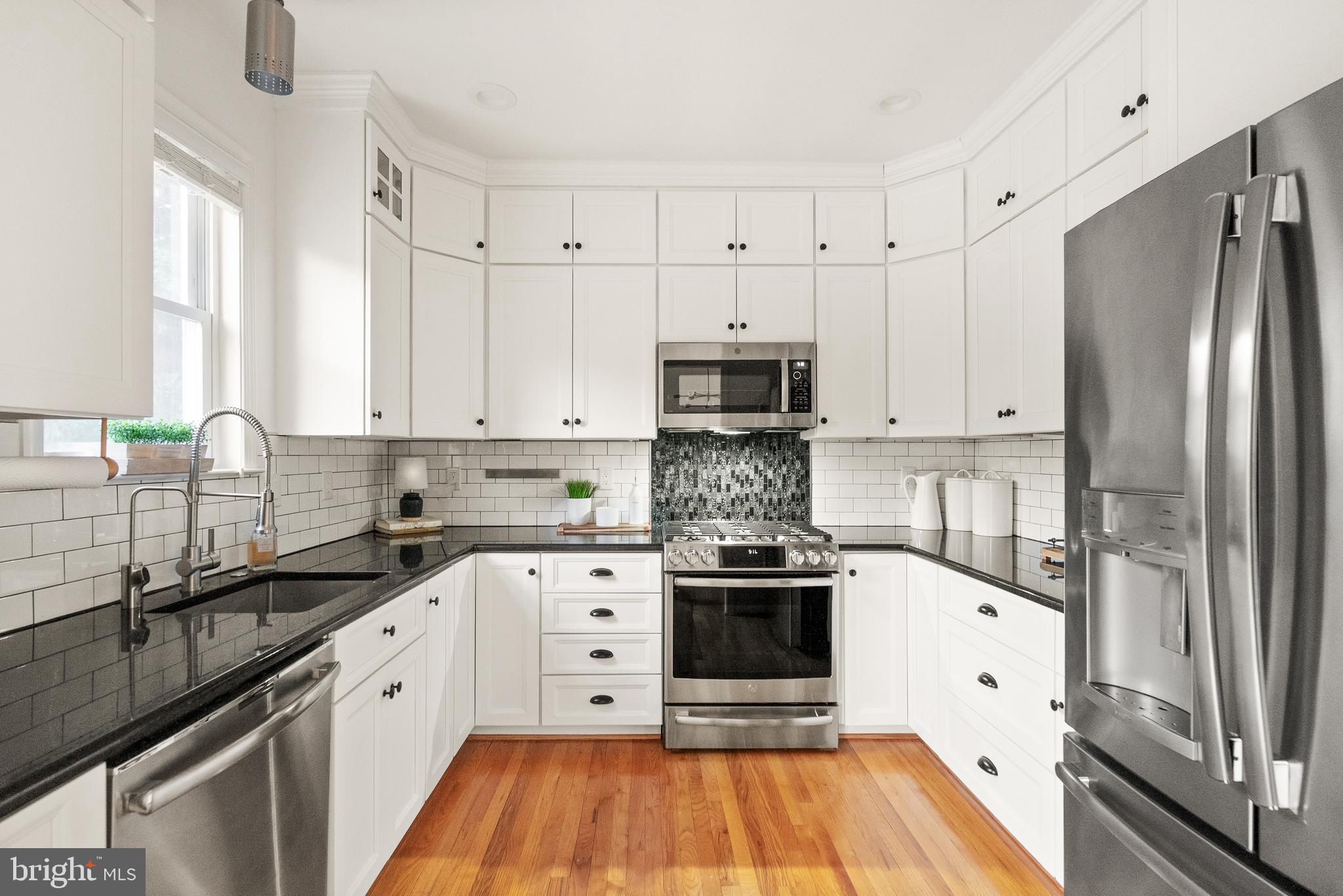 415 COMMONWEALTH AVENUE