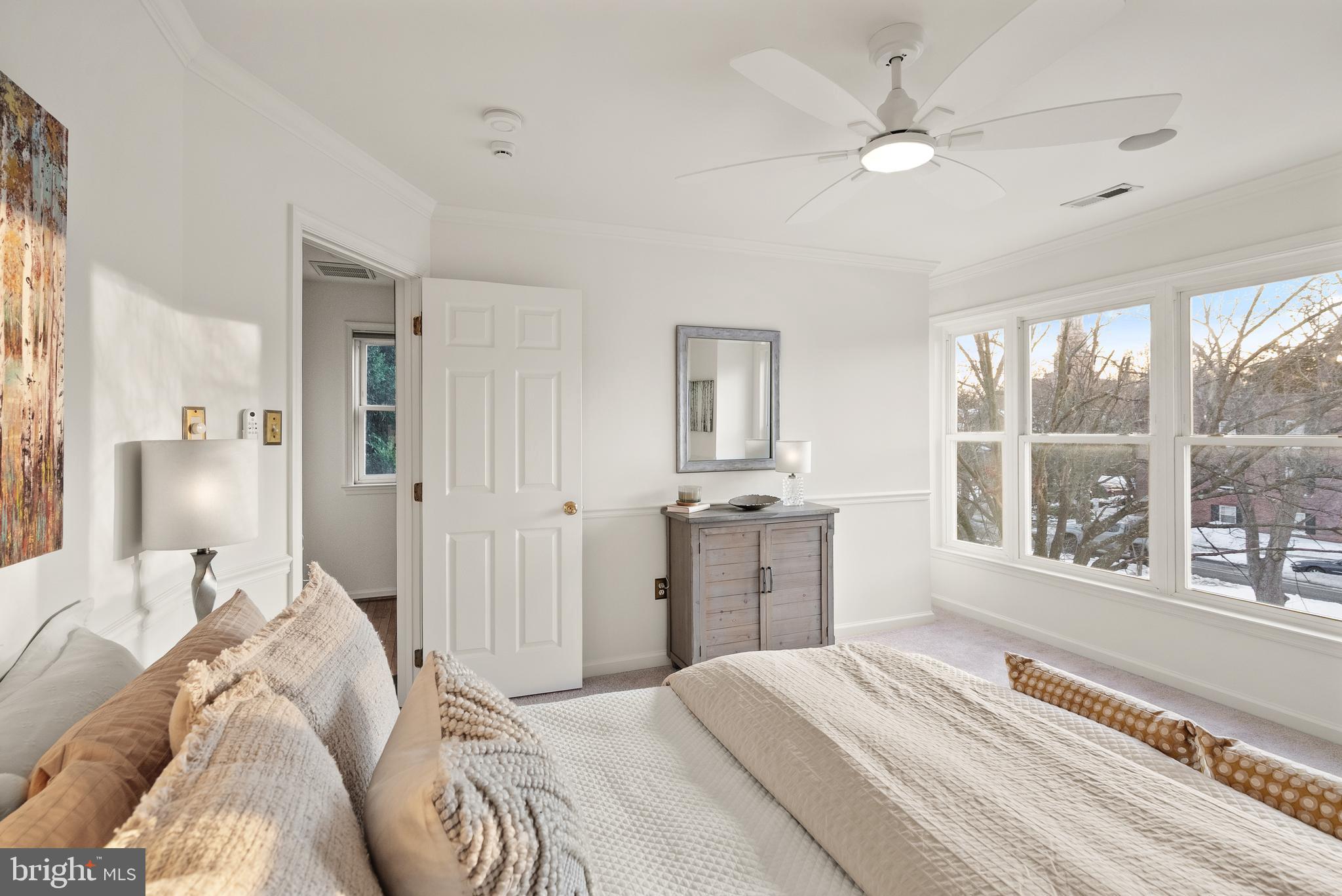 415 COMMONWEALTH AVENUE