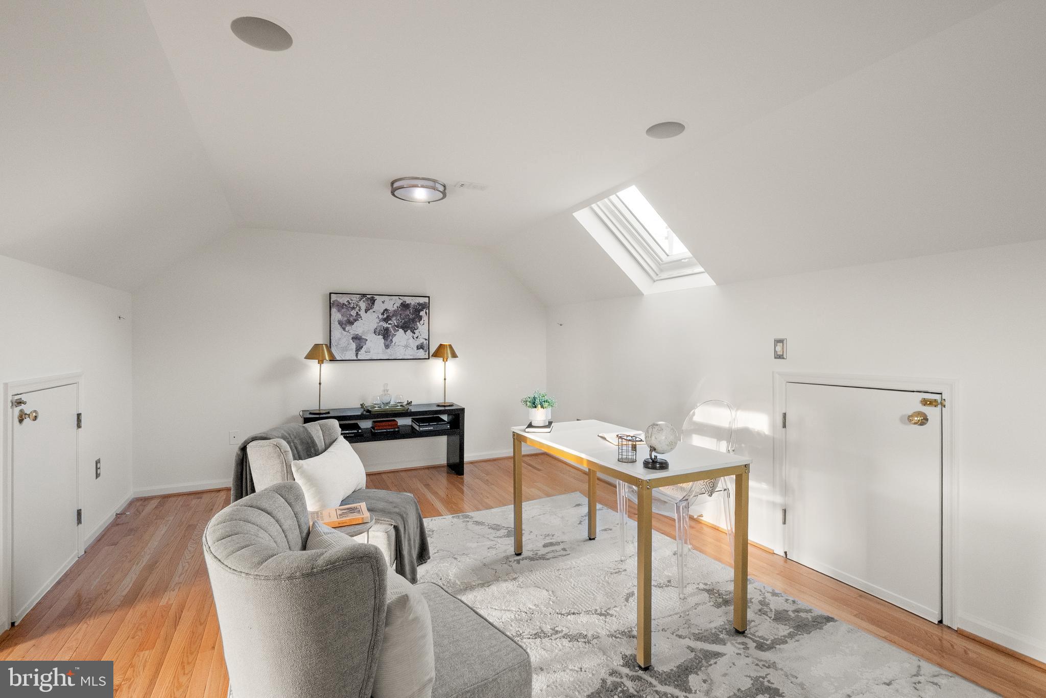 415 COMMONWEALTH AVENUE