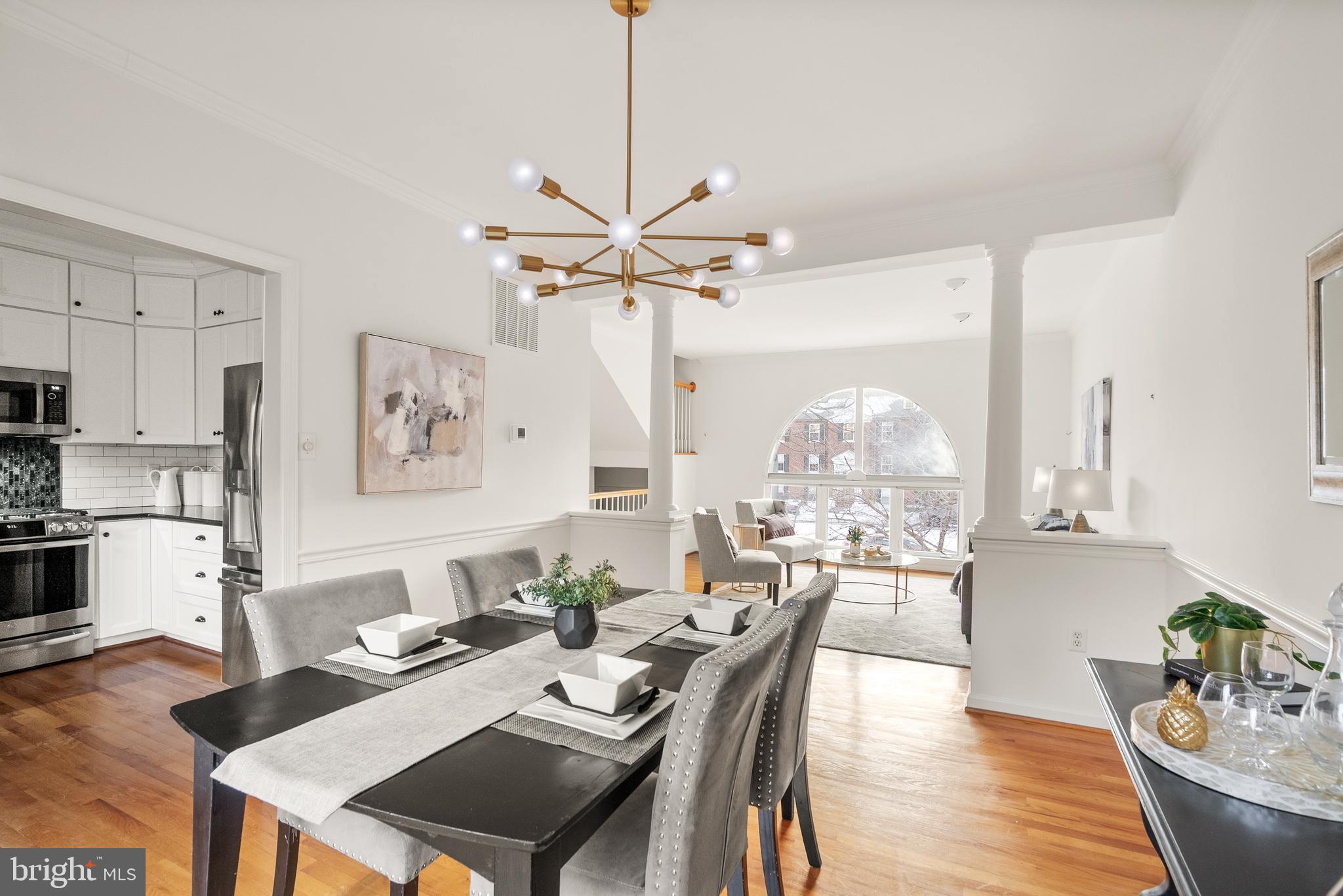 415 COMMONWEALTH AVENUE