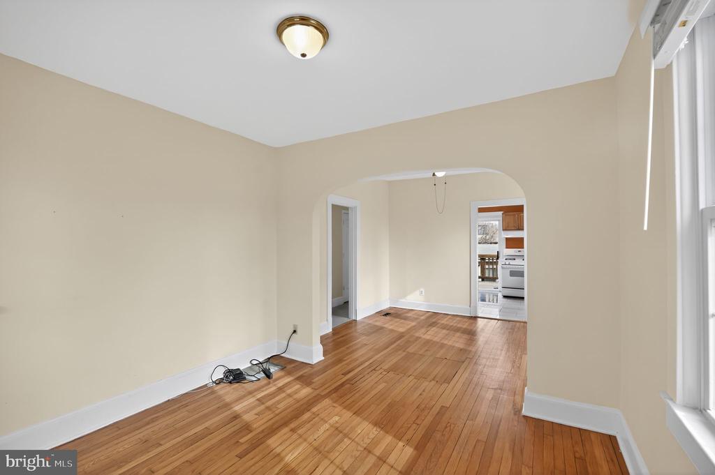 2403 BURKE AVENUE