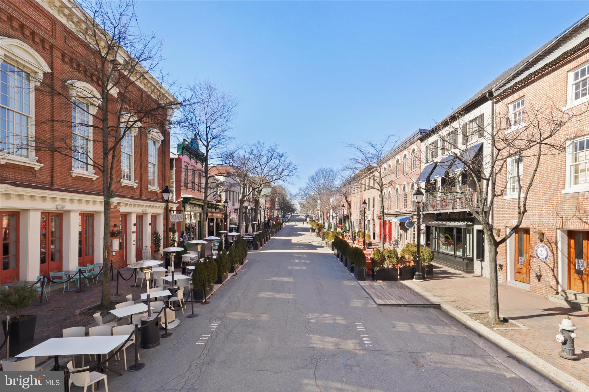 501 SLATERS LANE 102