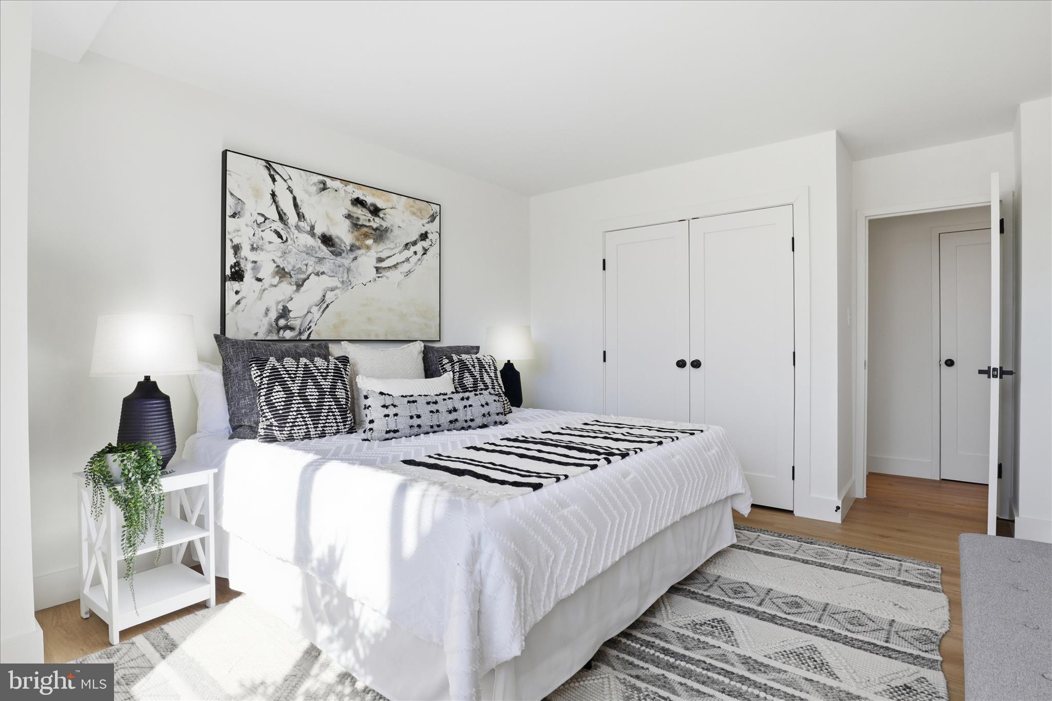 501 SLATERS LANE 102