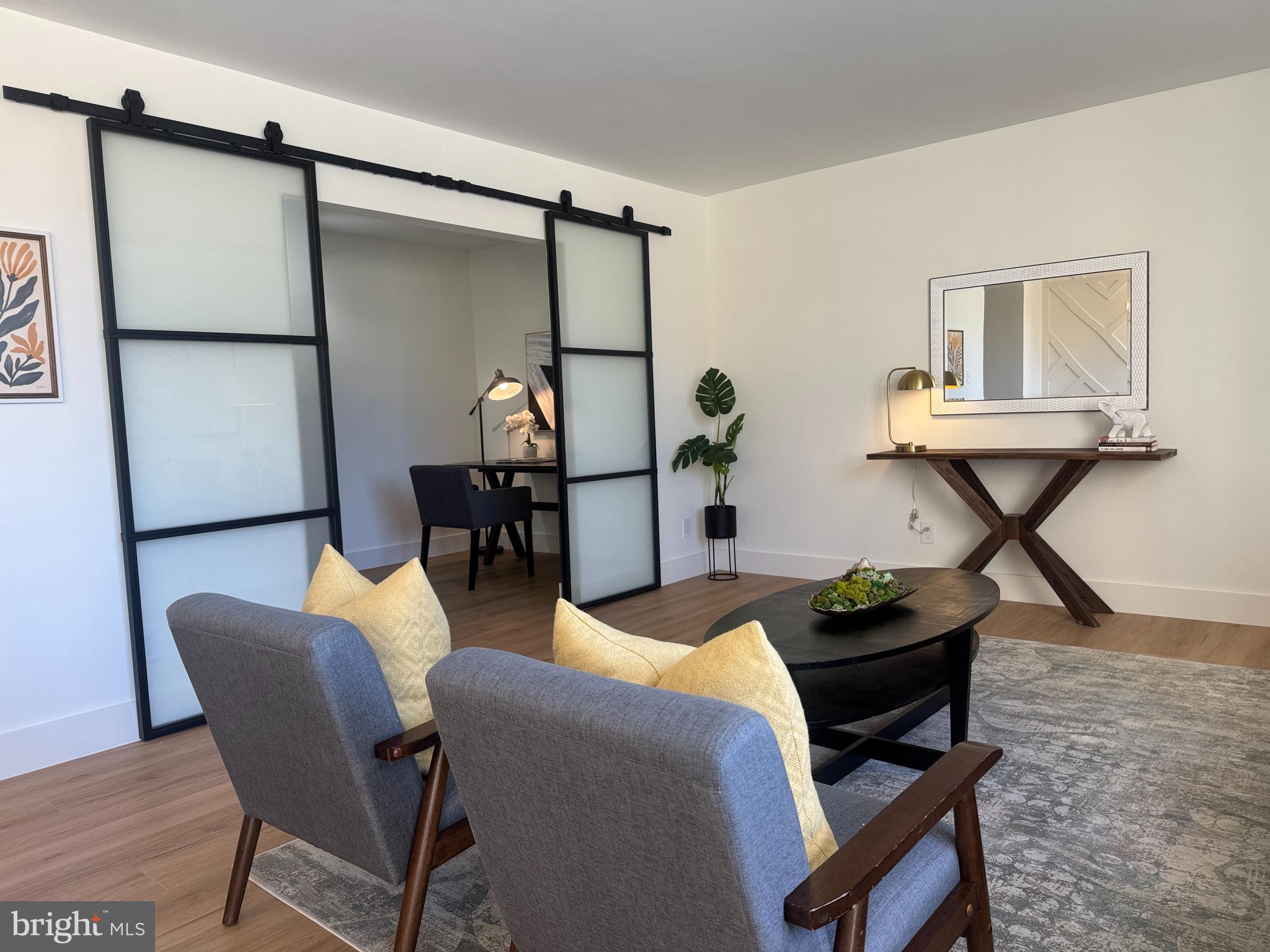 501 SLATERS LANE 102