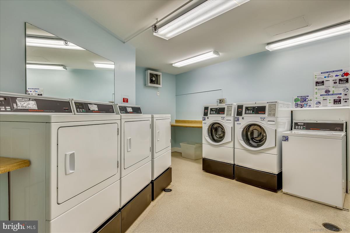 501 SLATERS LANE 102