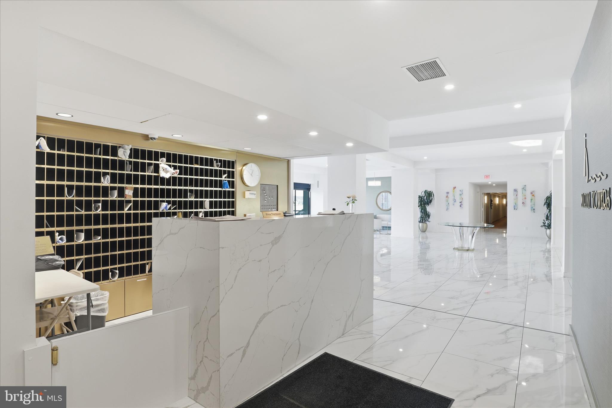 501 SLATERS LANE 102