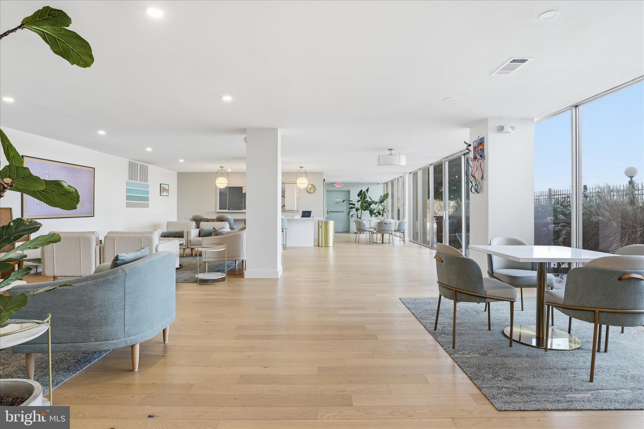 501 SLATERS LANE 102