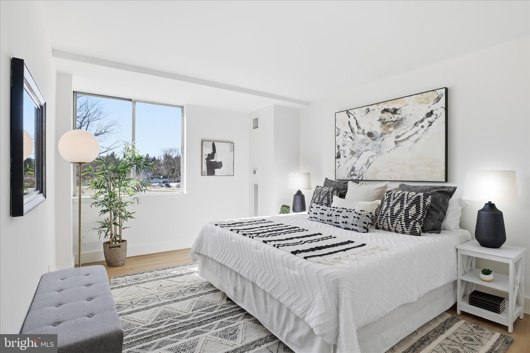 501 SLATERS LANE 102