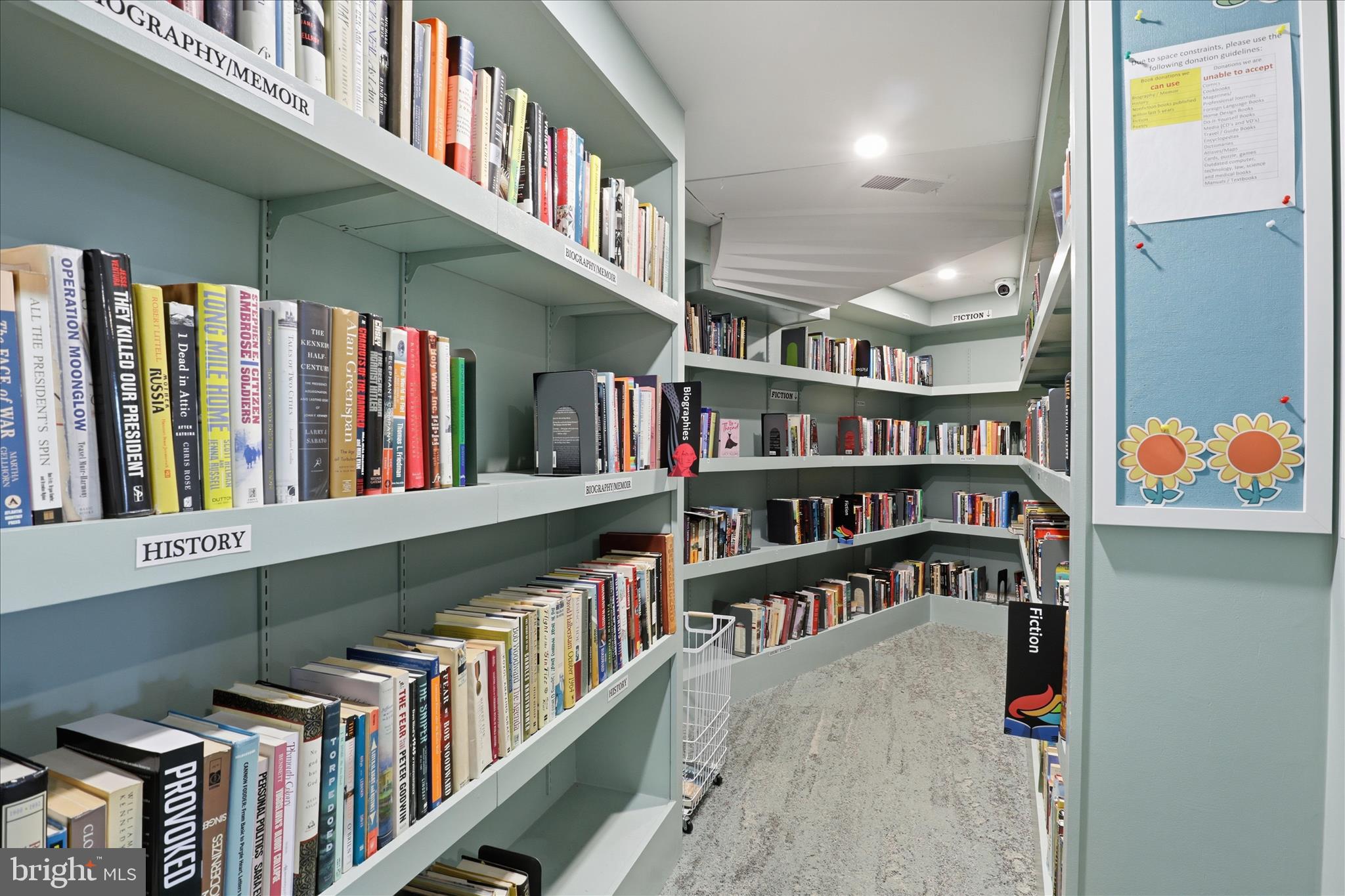 501 SLATERS LANE 102