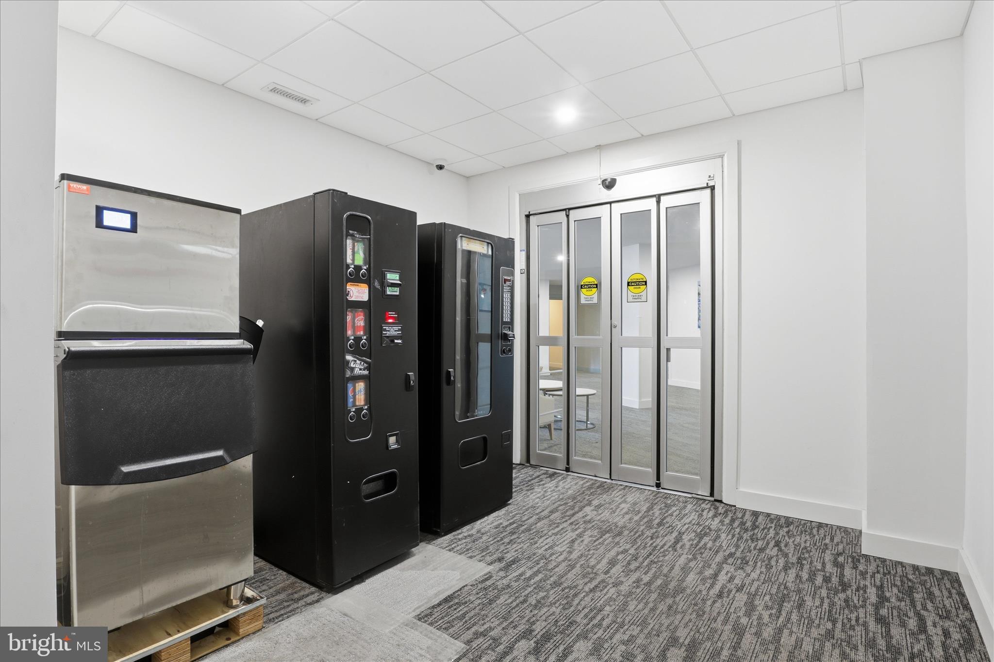 501 SLATERS LANE 102