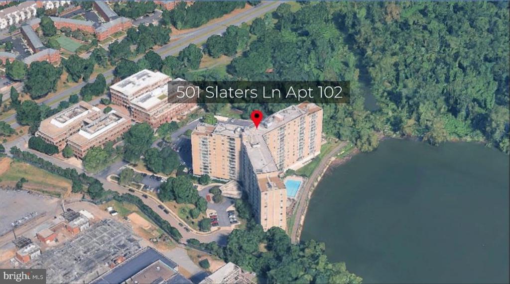 501 SLATERS LANE 102