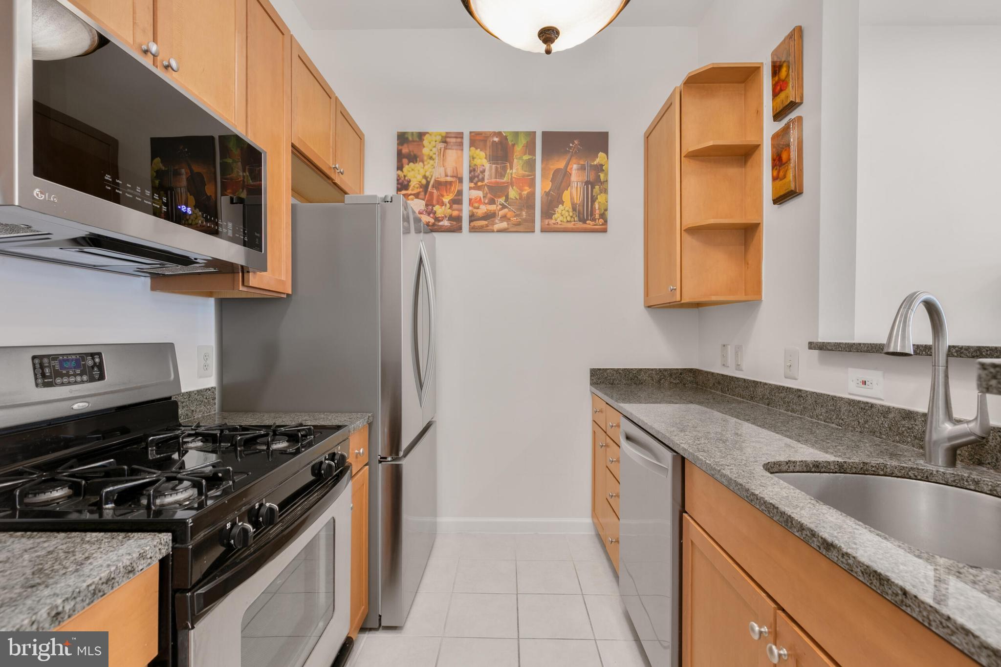 309 HOLLAND LANE 136