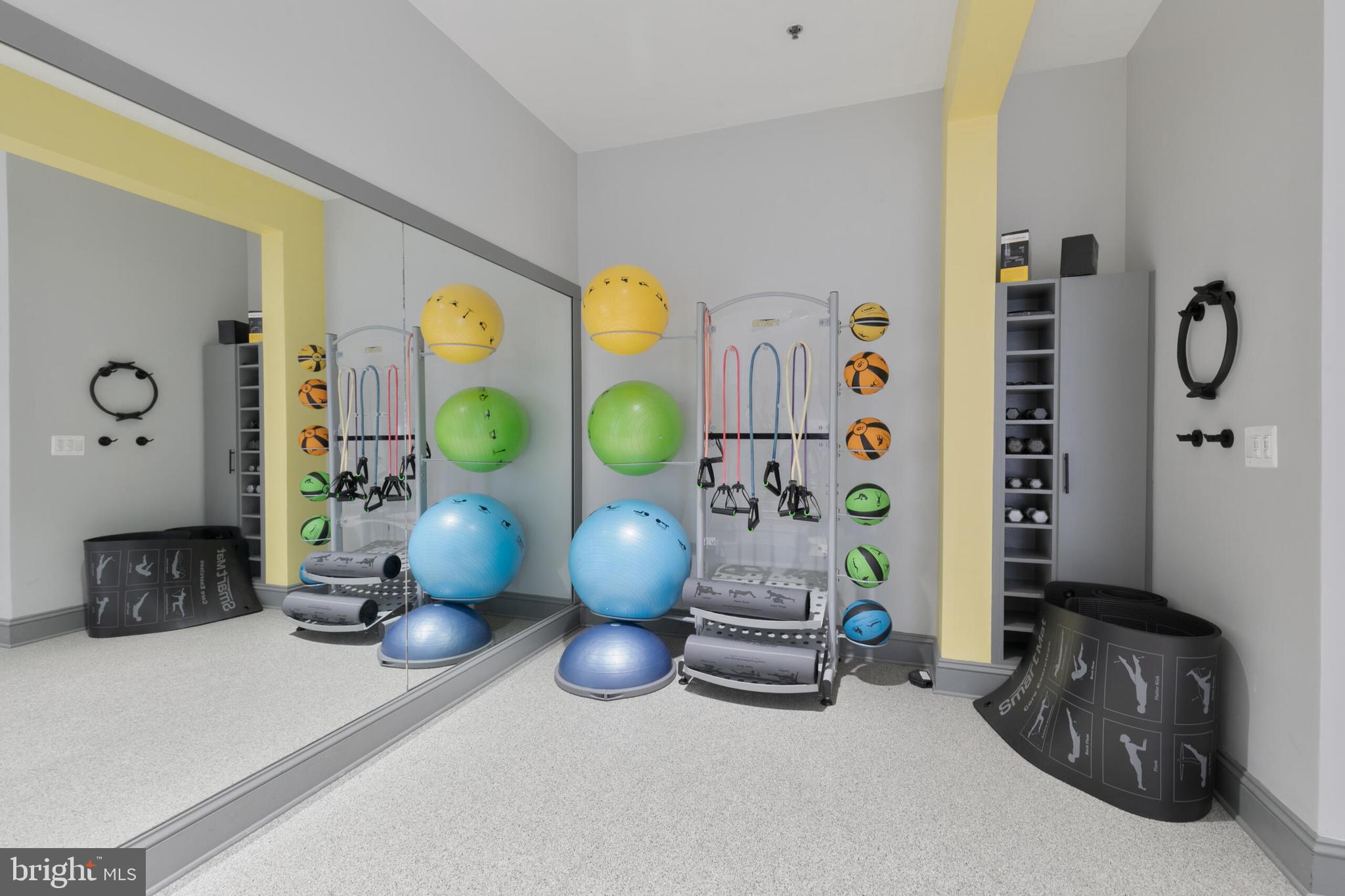 309 HOLLAND LANE 136