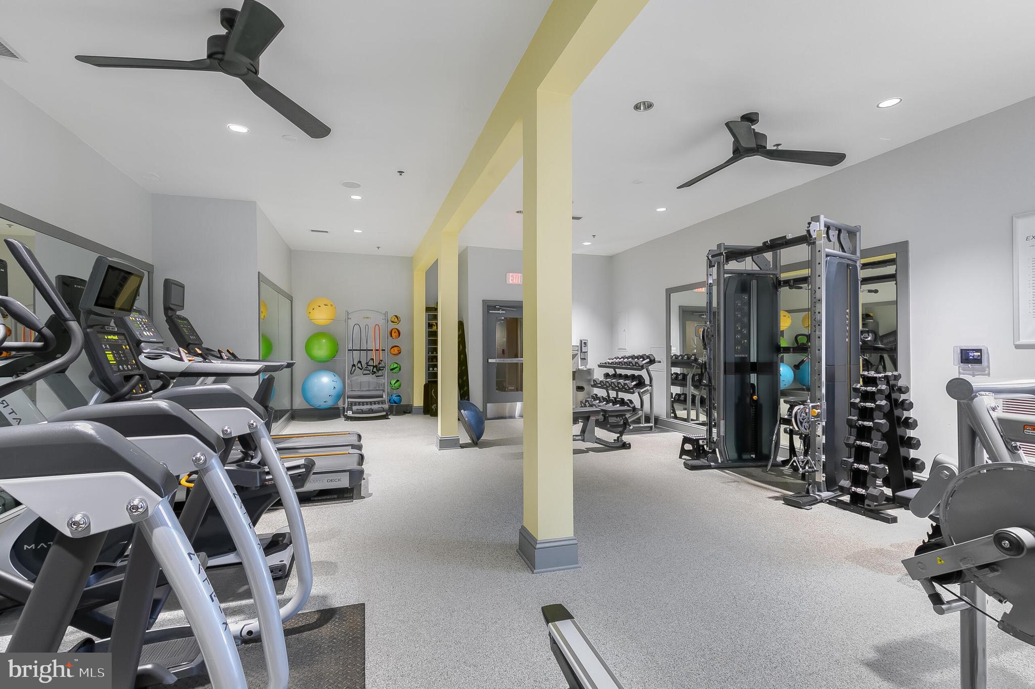 309 HOLLAND LANE 136