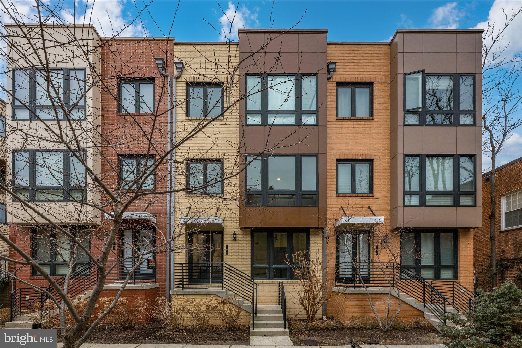 105 CAMBRIA WALK