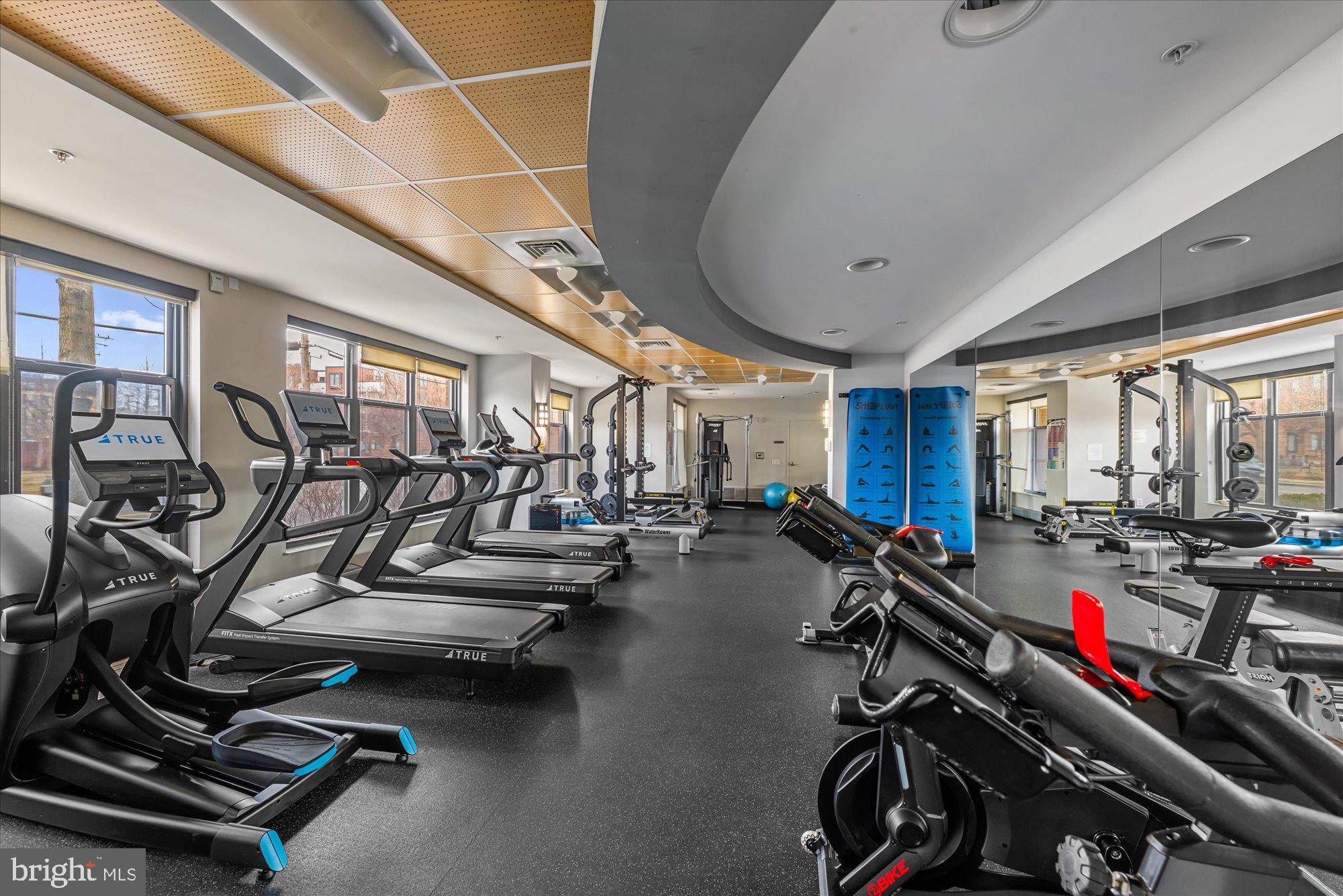 1111 ORONOCO STREET 532