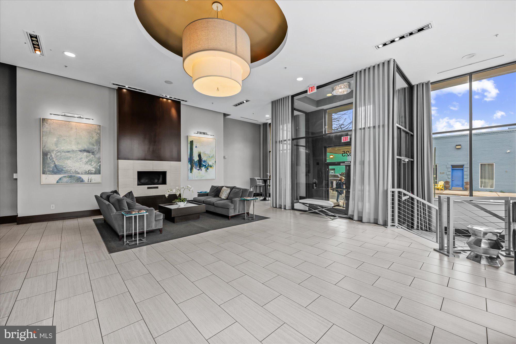 1111 ORONOCO STREET 532