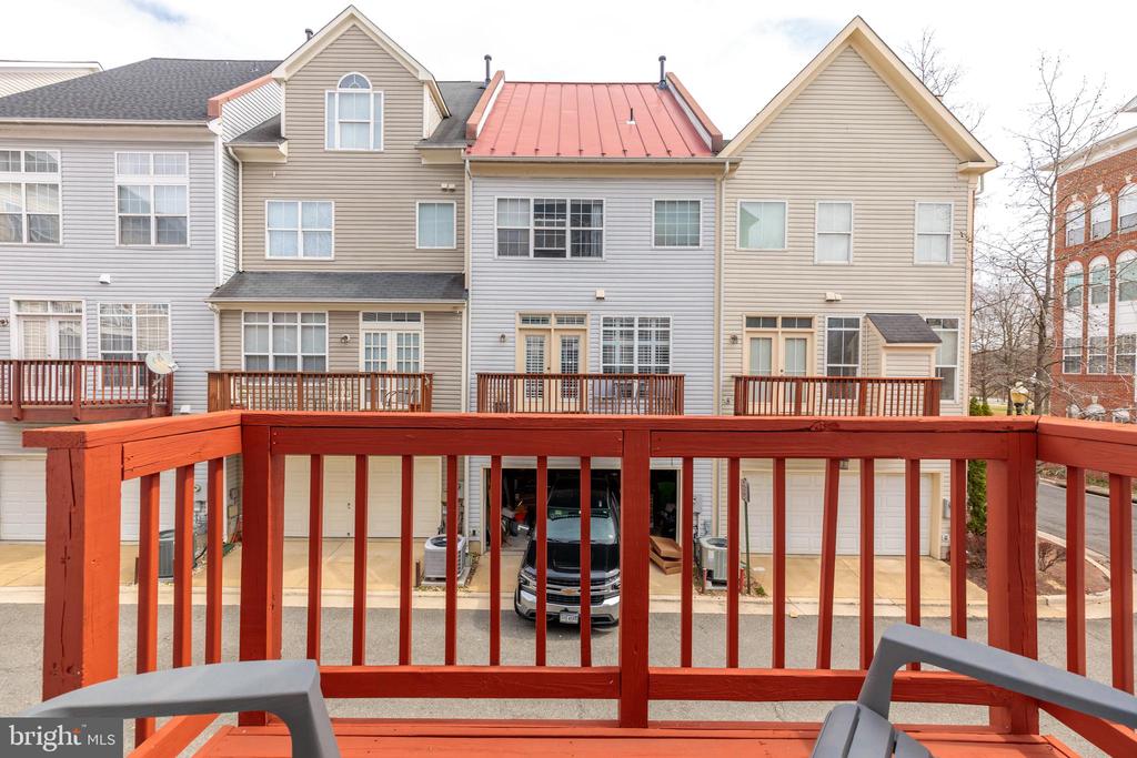 164 COMAY TERRACE