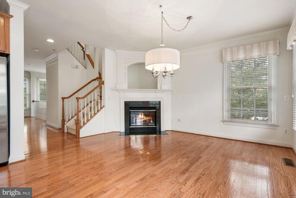 172 CAMERON STATION BOULEVARD