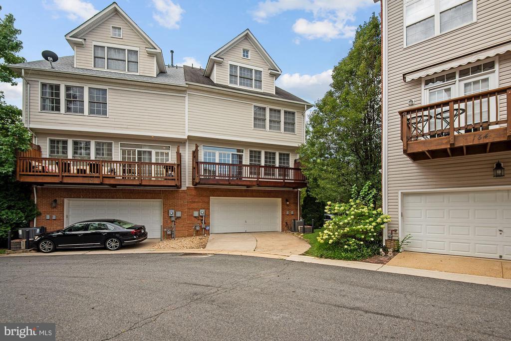172 CAMERON STATION BOULEVARD