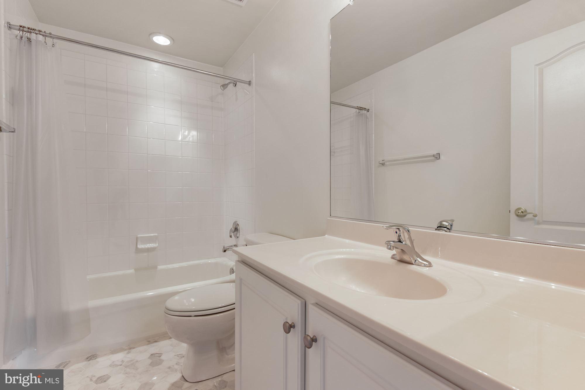 172 CAMERON STATION BOULEVARD