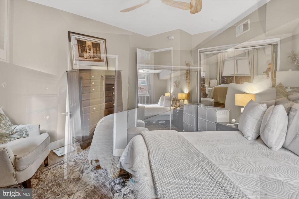 236 W TAYLOR RUN PARKWAY 4