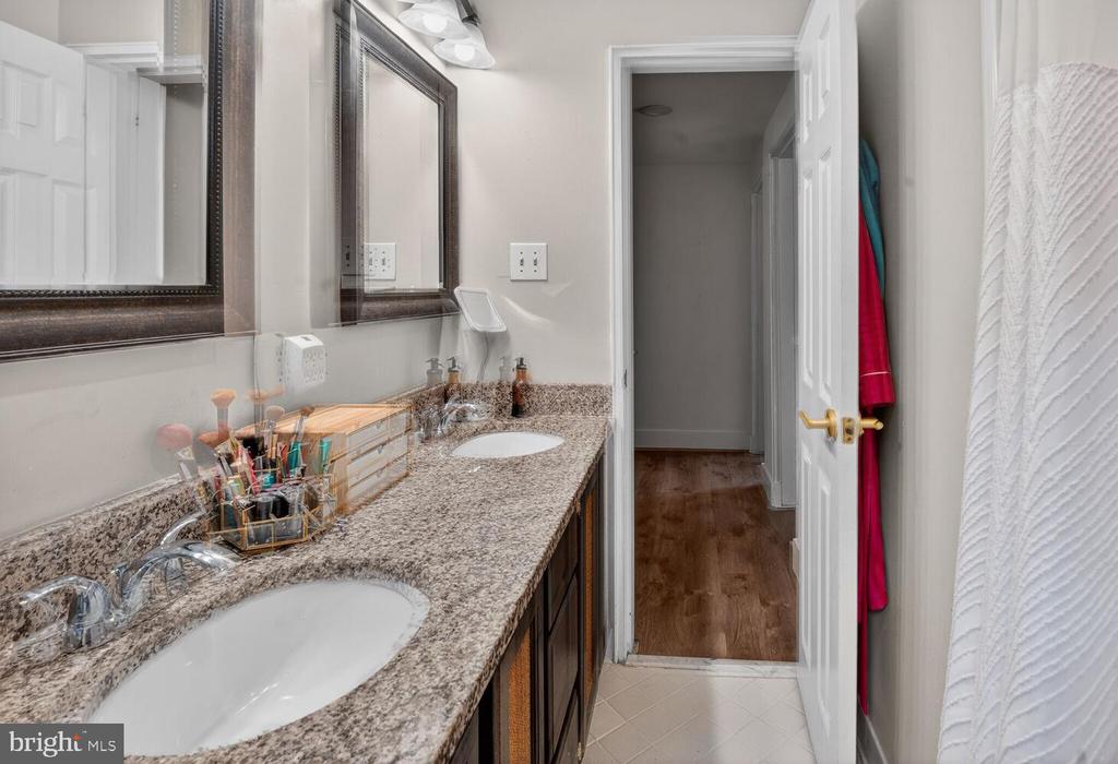 236 W TAYLOR RUN PARKWAY 4