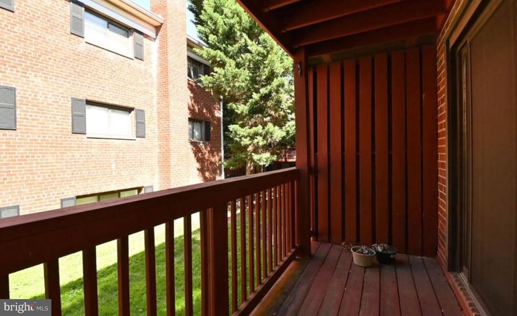 236 W TAYLOR RUN PARKWAY 4