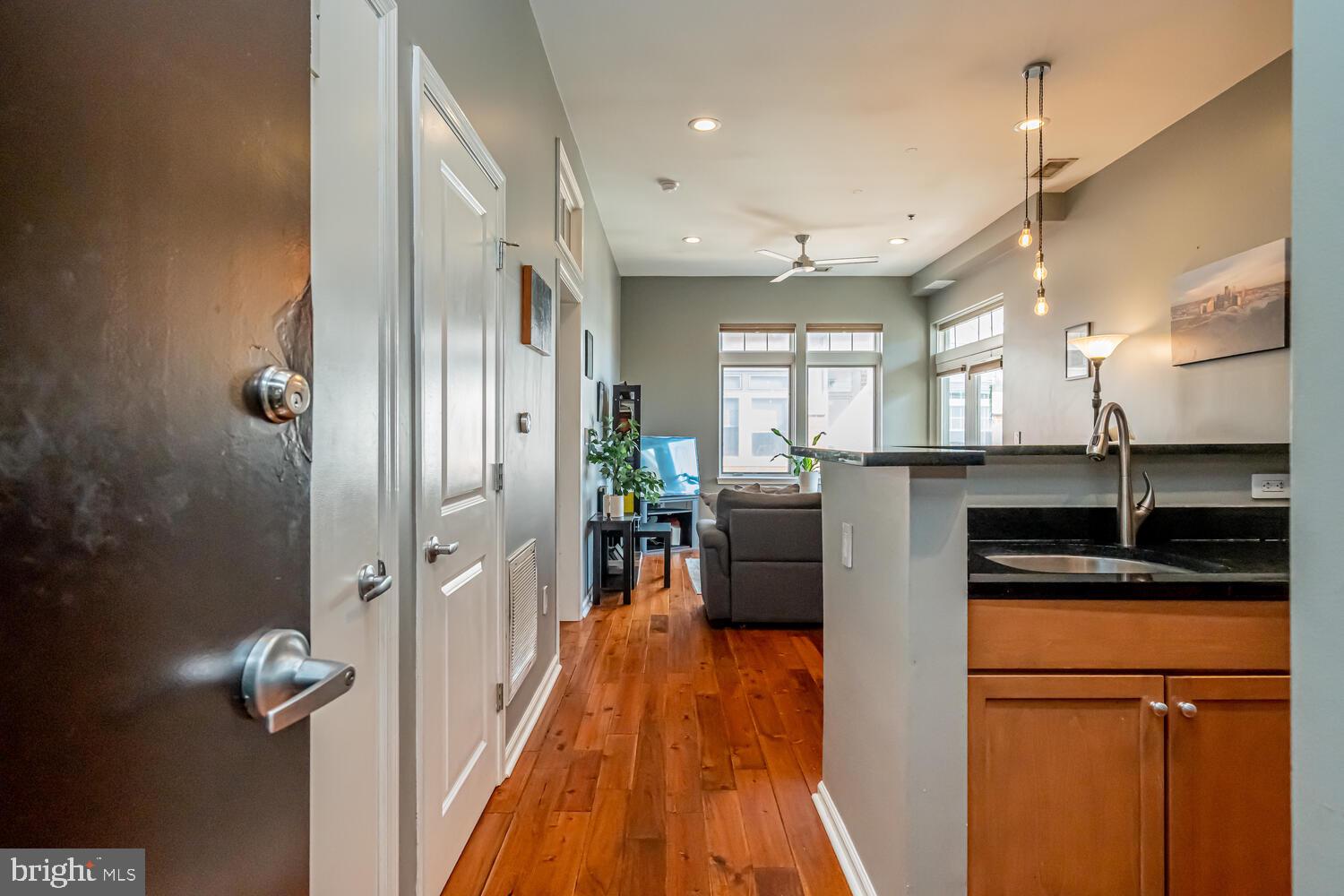 309 HOLLAND LANE 307