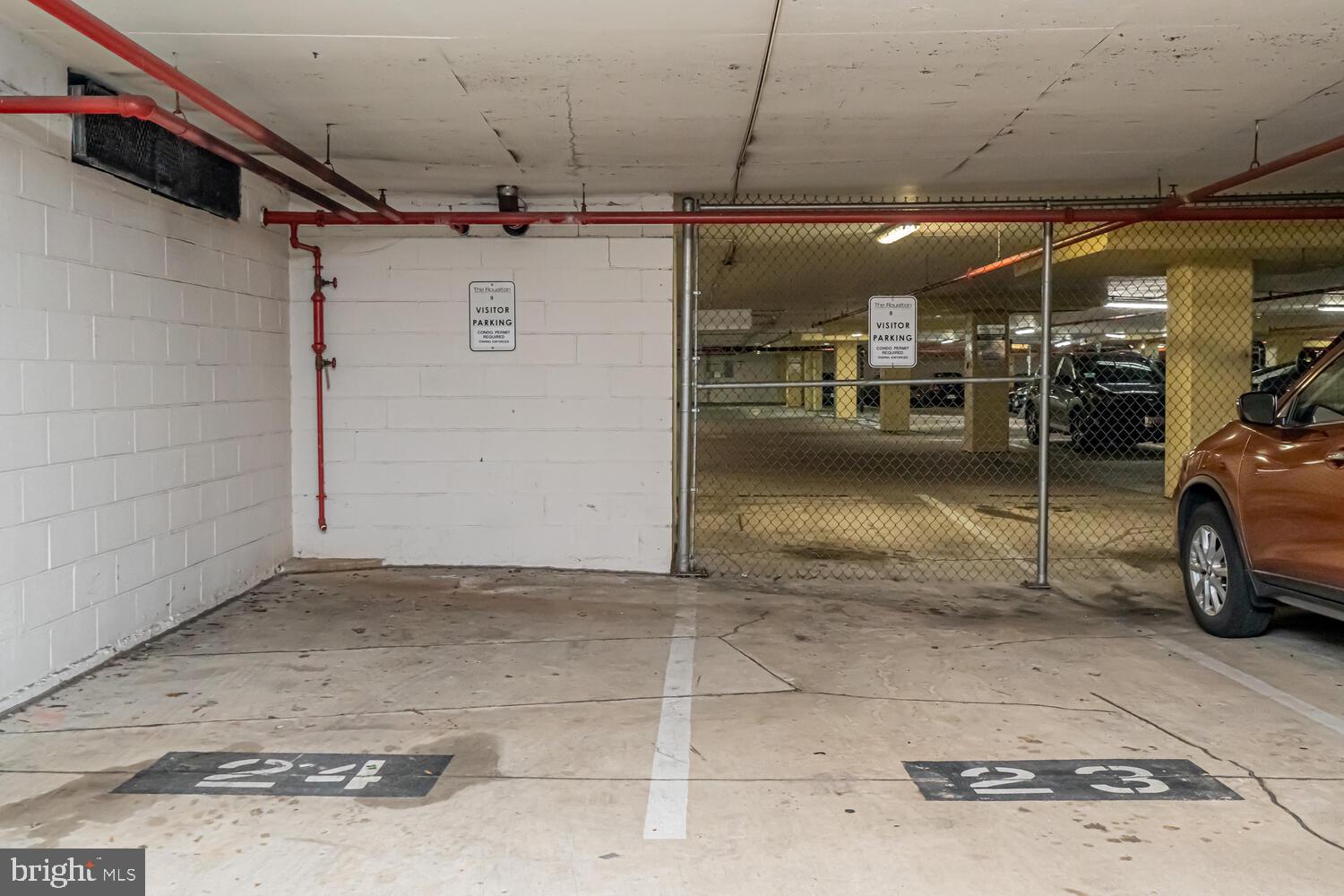 309 HOLLAND LANE 307